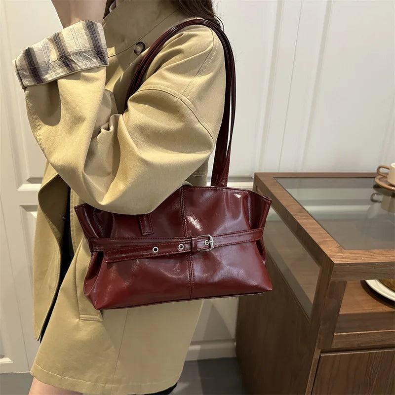 Large-Capacity Tote Bag – Vintage Commuter Shoulder Bag